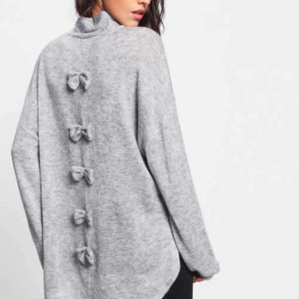 Split Side Dip Hem Bow Back Sweater